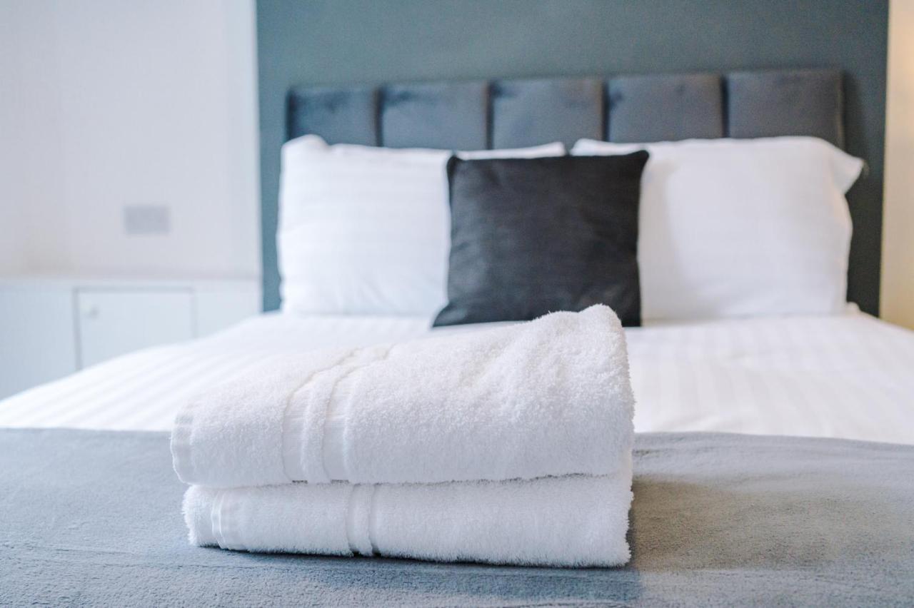 Cosy 3 Bed 3 Bath House - Central Liverpool -Self Check-In & Free Parking!ヴィラ エクステリア 写真